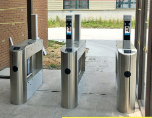 工廠人臉識別門禁管理系統解決方案